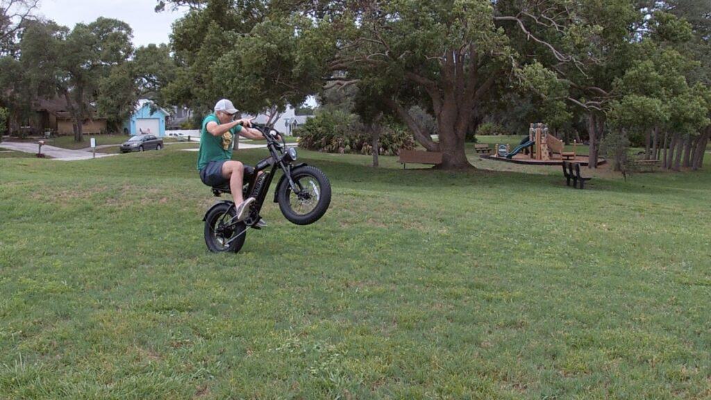 Talon T757 moped-style ebike